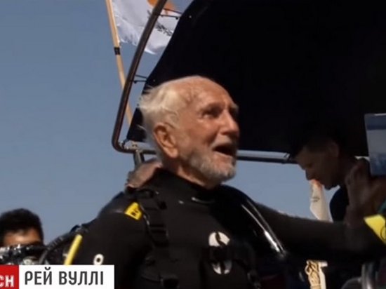 Самый старый аквалангист установил новый рекорд