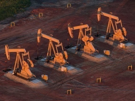 Мировые цены на нефть приблизились к $80