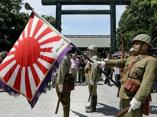 Британия и Япония проводят первые в истории совместные учения