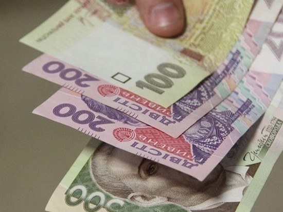 Реальные зарплаты украинцев за год выросли на 16%