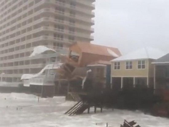 Ураган Майкл обрушился на Флориду (видео)