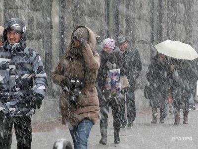 Украинцев ожидает сильнейший шторм и мокрый снег
