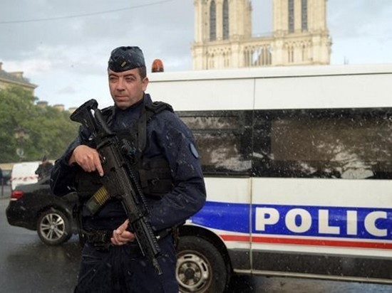 В Париже задержали более 20 чеченцев — СМИ