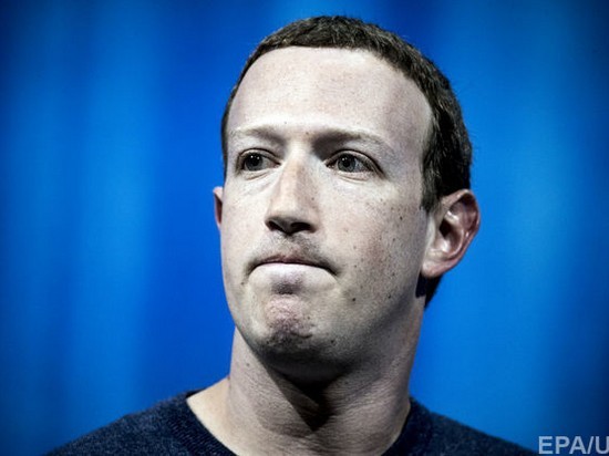 Акционеры Facebook предложили отстранить Цукерберга от должности главы компании