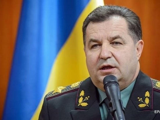 Министр обороны Полторак уволился из армии