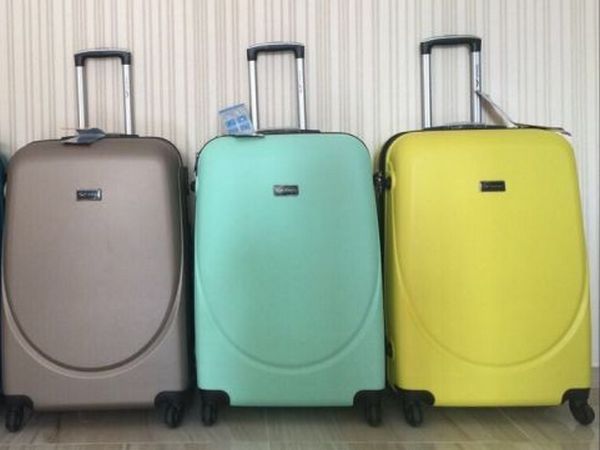 Дорожные чемоданы Wings от интернет-магазина «Чемоданы Куст'О»