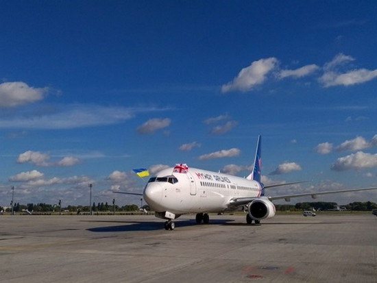 Грузинская авиакомпания прекращает полеты в Украину