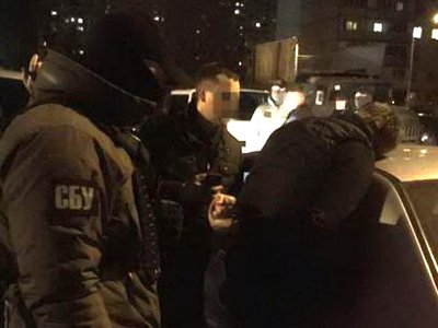 СБУ задержала на взятке подполковника полиции сбывавшего амфетамин