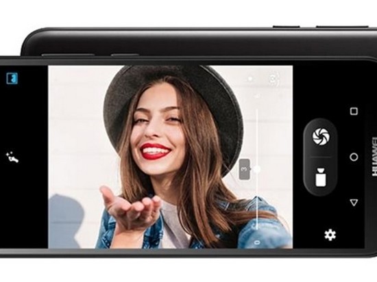 Huawei представила бюджетный смартфон Y5 Lite