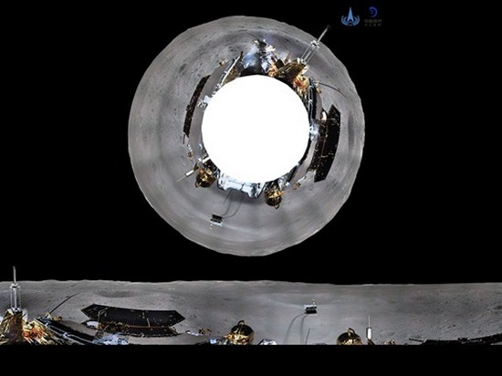 Опубликованы панорамные снимки обратной стороны Луны