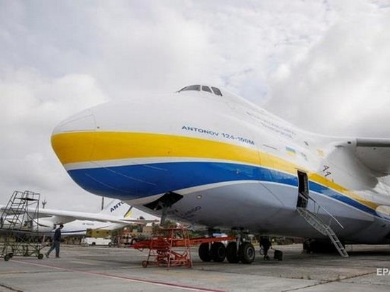 В Украине намерены возобновить выпуск самолетов Ан-124