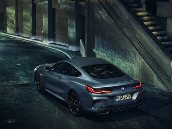 BMW показала спецверсию новой 8-Series
