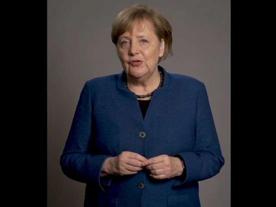 Ангела Меркель заявила, что закрывает свою страницу в Фейсбук