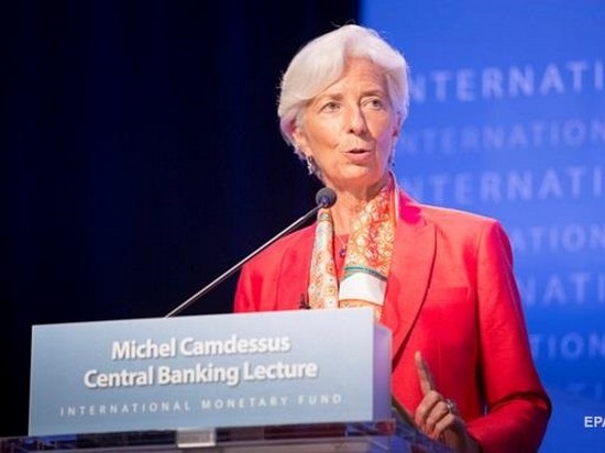 МВФ требует от Украины глубоких реформ