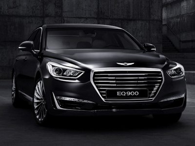 Hyundai показала длиннобазную версию Genesis EQ900 (фото)