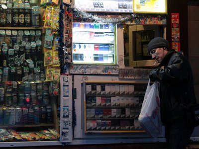 Киевсовет запретил продажу алкоголя в киосках