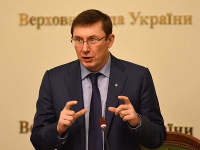 Порошенко вскоре предложит нового главу ГПУ после голосования по Шокину