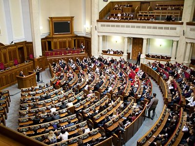 Украинские депутаты испугались нового закона о декларациях