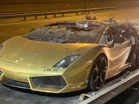 Lamborghini сгорел после обслуживания на $14 тысяч