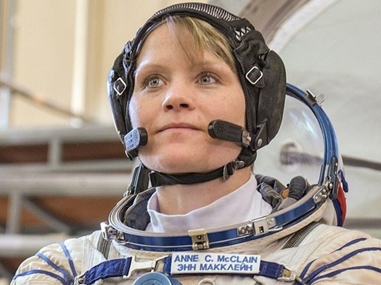 NASA готовит первый выход женщин в открытый космос