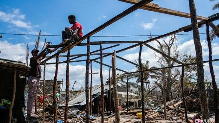 В Мозамбике жертвами циклона стали почти 600 человек