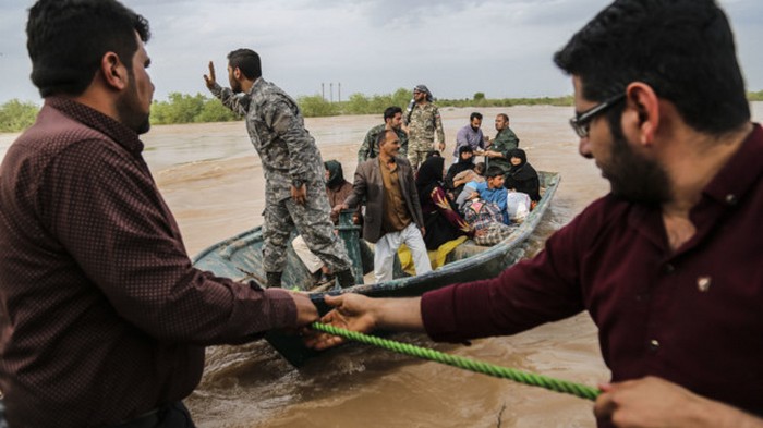 Число жертв наводнения в Иране возросло до 76 человек