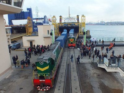 Новый Шелковый путь: поезд в обход РФ застрял в Китае