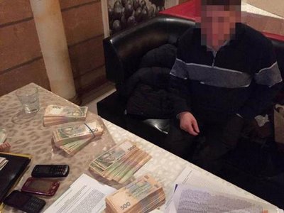 Одесский судья, пойманный НАБУ на взятке сбежал со стрельбой