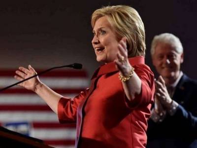 «Панамские досье» выявило связь Хиллари Клинтон с Кремлем