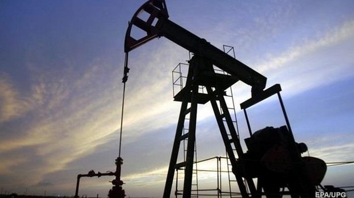 Мировые цены на нефть превысили $72 за баррель