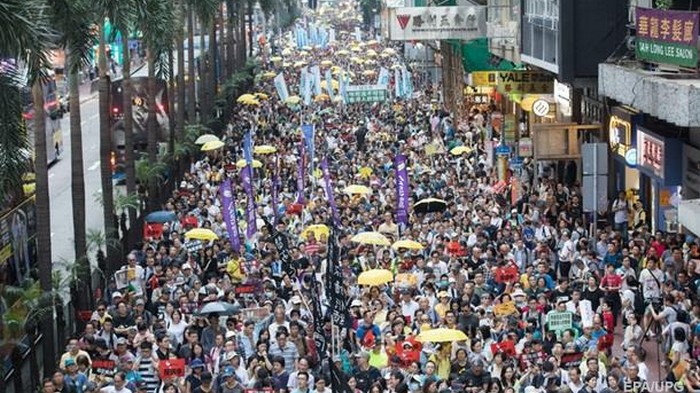 В Гонконге прошла масштабная акция протеста (фото)