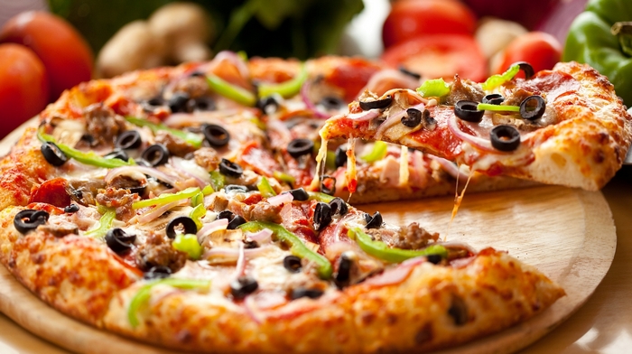 Pizzburg: преимущества доставки пиццы и суши