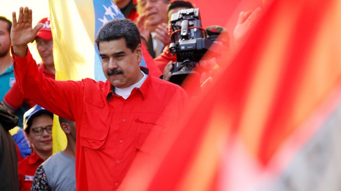 Мадуро рассказал, когда венесуэльцы могут взяться за оружие