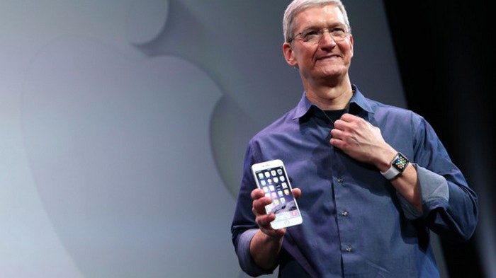 Кук надеется, что Apple не станет жертвой торговой войны США и Китая