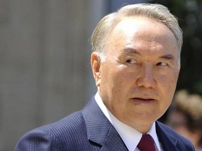 Нурсултан Назарбаев ввел химическую кастрацию педофилов