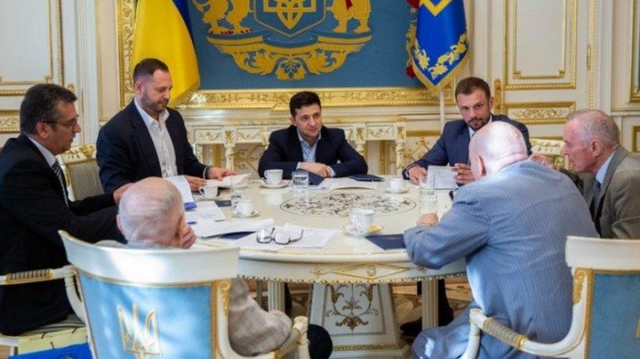 Зеленский обсудил с учеными перспективы развития науки в Украине
