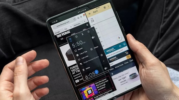 Samsung исправила экраны складного Galaxy Fold