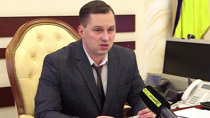 Экс-глава полиции Одесской области украл семь контейнеров сигарет