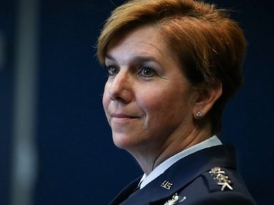 Командующим ВС США впервые стала женщина