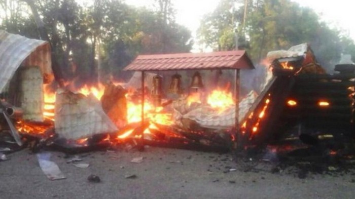 В Кривом Роге дотла сгорела церковь МП (видео)