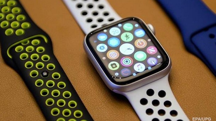 Apple предупредила о трескающихся экранах смарт-часов