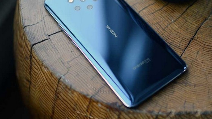 Хуже iPhone 7: флагман Nokia 9 PureView провалил тест на качество