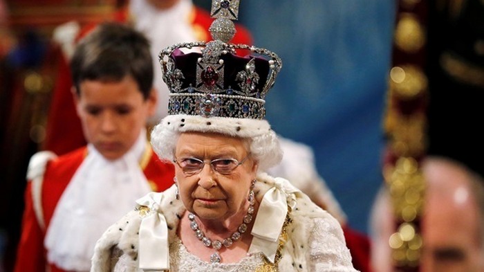 Королева утвердила закон об отсрочке Brexit при отсутствии соглашения