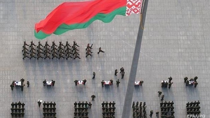 Беларусь не видит смысла в размещении российской военной базы