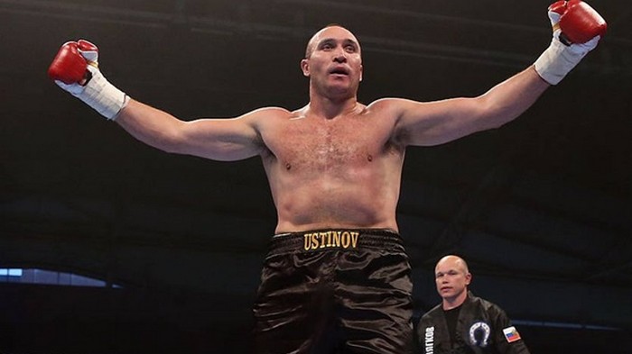 Вместо Спонга с Усиком согласился биться 42-летний российский боксер
