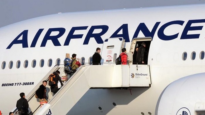 Самолет Air France совершил экстренную посадку в Токио