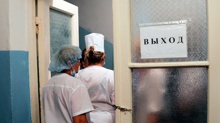 На Харьковщине женщина попала в больницу с подозрением на дифтерию