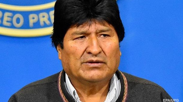 Президент Боливии объявил об отставке