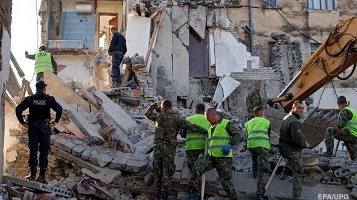 В Албании объявлено ЧП после землетрясения (видео)