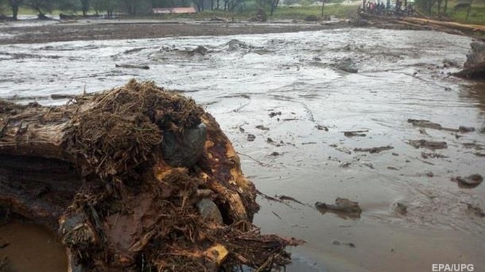В Кении из-за оползня и наводнений погибли 120 человек